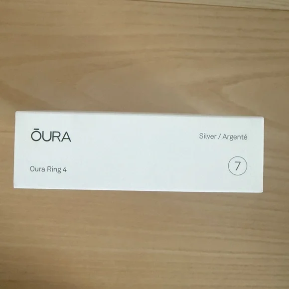 NEW Oura Ring 4 Silver Size 7 - Picture 2 of 3